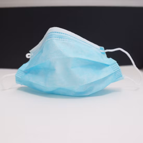 3 Ply KN95 Non-Woven Disposable Non Protective Surgical Medical Face/Facial Mask for Adult
